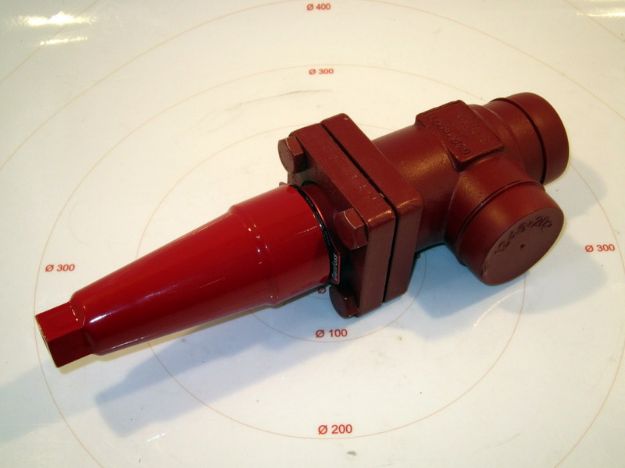 Picture of STOP VALVE, ANGLE, SVA-S 25SOC W/ CAP