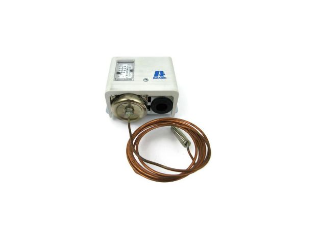 Picture of KIT, THERMOSTAT W/BUSHING &  BRACKET