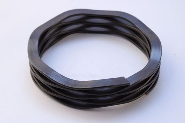 Picture of SPRING, WAVE TO CREST-TO-CREST  